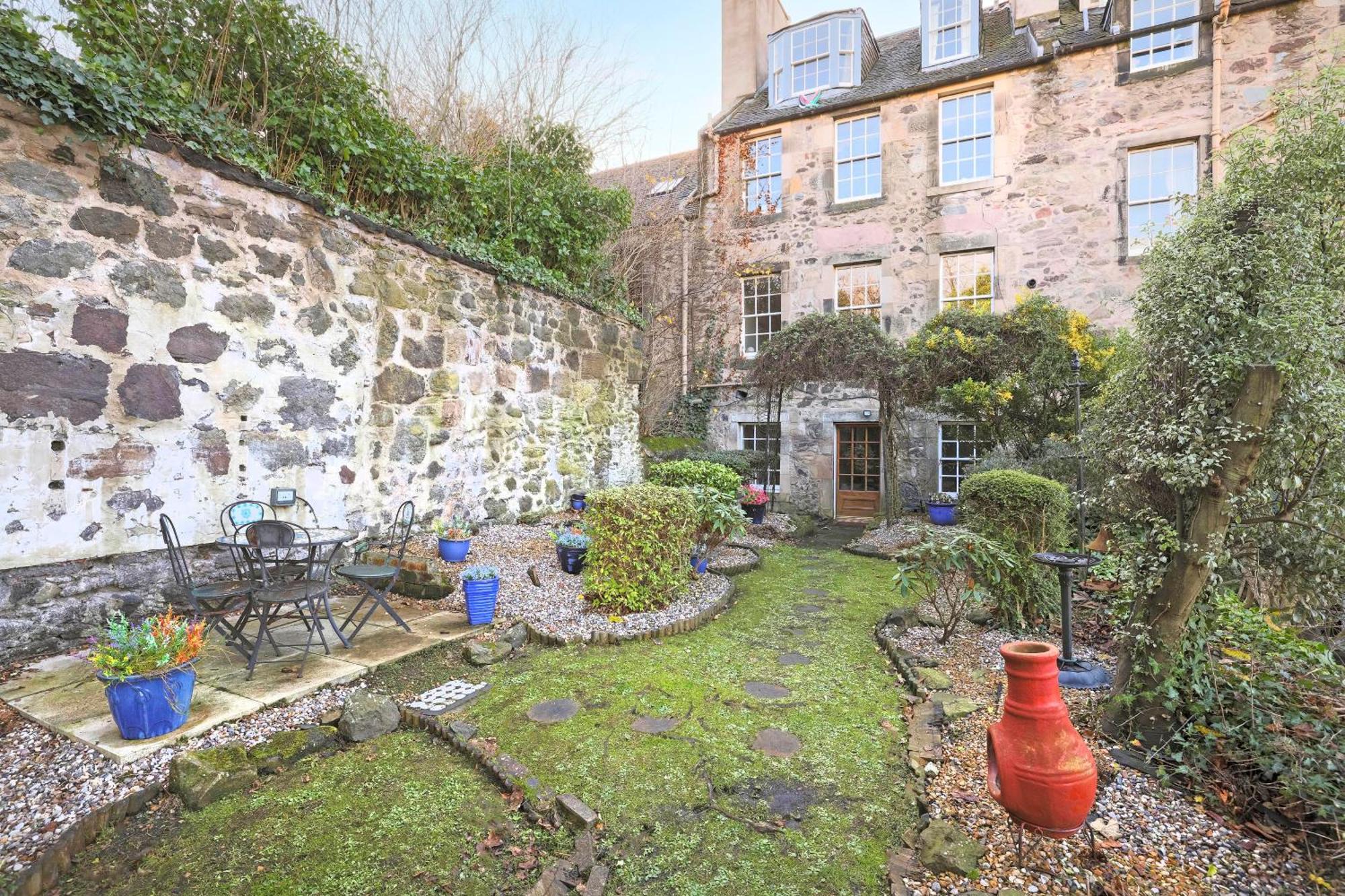 Joivy Beautiful Apartment, Private Garden, Calton Hill EDI Eksteriør bilde